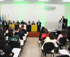OBRAS DE MELHORIA – O secretário Aldo Bona e o reitor Fábio Hernandes também participaram de entregas de obras de reformas e ampliação no câmpus Cedeteg.