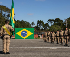 São José dos Pinhais, 11 de agosto de 2025 - A primeira dama do Paraná, Luciana Saito Massa, participa da formatura de Sargentos na Academia do Guatupê.
