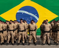 São José dos Pinhais, 11 de agosto de 2025 - A primeira dama do Paraná, Luciana Saito Massa, participa da formatura de Sargentos na Academia do Guatupê.