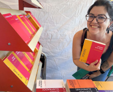 Na Flip, Biblioteca Pública do Paraná lança 81 livros de autores  paranaenses com distribuição gratuita