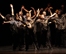 BALÉ TEATRO GUAÍRA