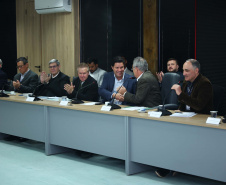 Governo do Estado recebe Plano de Biogás e Biometano do Paraná em reunião de comitê de governança