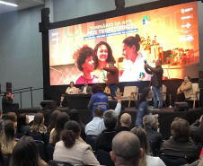 Governo do Paraná sedia seminário com municípios para fortalecer a Atenção Primária
