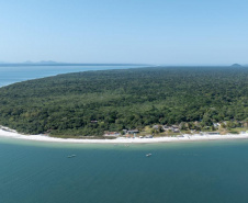 Projeto da Copel para energia no Oeste da Ilha do Mel é aprovado pela comunidade local