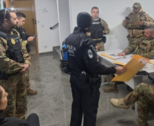 PCPR cumpre sequestro de R$ 3 milhões e prende quatro pessoas em operação policial