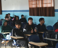 Parceiro da Escola: aulões, simulados e oficinas de redação fortalecem preparação de alunos da rede estadual para o vestibular