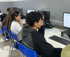 IA na educação: capivara virtual criada por estudantes tira dúvidas de colegas no Instagram de escola em Maringá