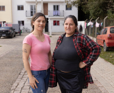-  Famílias de Curitiba deixam moradias precárias e recebem saneamento completo em novo bairro com apoio da Sanepar