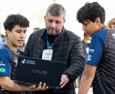 Salão de Robótica de Curitiba reúne alunos de todo o Paraná nesta sexta e sábado