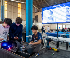 Salão de Robótica de Curitiba reúne alunos de todo o Paraná nesta sexta e sábado