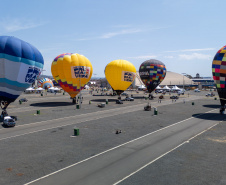 Segunda maior Copa de Balonismo do Brasil atrai turistas e competidores nacionais à Castro
