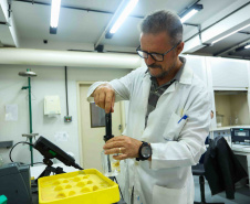 Laboratório de análises do IAT de Toledo se junta aos de Curitiba e Londrina acreditados na norma ISO/IEC 17025:2017, que reconhece a competência técnica e garante a confiabilidade dos resultados laboratoriais