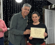 SETR - Cerro Azul forma 40 alunos do curso de Confecção do Qualifica Paraná