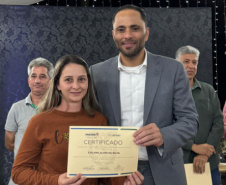 SETR - Cerro Azul forma 40 alunos do curso de Confecção do Qualifica Paraná