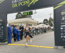 Corrida histórica celebra os 172 anos da Polícia Civil do Paraná e reúne 4,7 mil pessoas em Curitiba