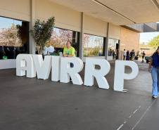 VIAJE PARANÁ - leva 14 coexpositores a maior feira de turismo de Ribeirão Preto e impacta trade paulista