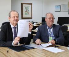 SETI - Governo firma parceria internacional para fazer do Paraná centro de excelência em educação profissional
