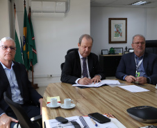 SETI - Governo firma parceria internacional para fazer do Paraná centro de excelência em educação profissional
