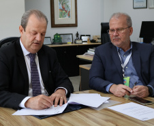 SETI - Governo firma parceria internacional para fazer do Paraná centro de excelência em educação profissional