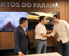 PORTOS