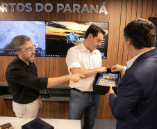 PORTOS