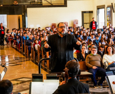 Orquestra Sinfônica do Paraná encanta público em primeira apresentação em  Colombo