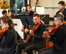 Orquestra Sinfônica do Paraná encanta público em primeira apresentação em  Colombo