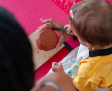 MON realiza oficina sensorial para bebês de 2 a 3 anos
