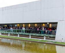 TEATRO GUAÍRA - Orquestra Sinfônica do Paraná atrai mais de 1200 pessoas no concerto da série "Mostly Mozart"