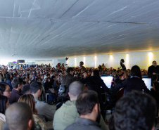 TEATRO GUAÍRA - Orquestra Sinfônica do Paraná atrai mais de 1200 pessoas no concerto da série "Mostly Mozart"