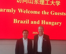 Paraná assina acordo com universidade chinesa para ampliar cooperação acadêmica internacional
