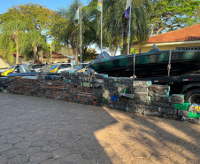 Paraná apreende mais de 2 toneladas de maconha dentro de lanchas com destino a portos clandestinos