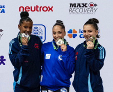 Paranaense Júlia Soares leva ouro no solo Brasileiro de Ginástica Artística