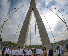 GOV PARAGUAI PONTE