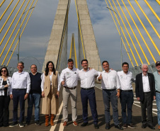 GOV PARAGUAI PONTE