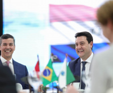 O governador Carlos Massa Ratinho Junior recebe nesta terça-feira(9), o presidente do Paraguai, Santiago Peña e comitiva do Paraguai no Palácio Iguaçu.