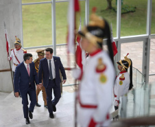 O governador Carlos Massa Ratinho Junior recebe nesta terça-feira(9), o presidente do Paraguai, Santiago Peña e comitiva do Paraguai no Palácio Iguaçu.