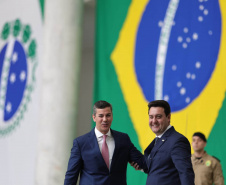 O governador Carlos Massa Ratinho Junior recebe nesta terça-feira(9), o presidente do Paraguai, Santiago Peña e comitiva do Paraguai no Palácio Iguaçu.