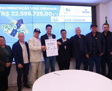 Governo do Estado autoriza mais R$ 123 milhões em licitações para doze municípios 