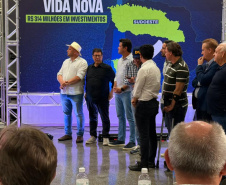 SECID - Governo do Estado assina convênios do Asfalto Novo, Vida Nova com 42 municípios do Sudoeste