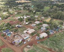 Defesa Civil envia ajuda humanitária para Santa Maria do Oeste e Dois Vizinhos
