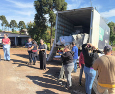 Defesa Civil envia ajuda humanitária para Santa Maria do Oeste e Dois Vizinhos