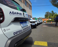 Para reforçar a defesa agropecuária, Adapar renova frota com 17  novos veículos
