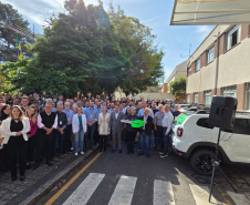 Para reforçar a defesa agropecuária, Adapar renova frota com 17  novos veículos