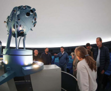 Visita ao Planetário de  Wolfsburg. É um dos dez maiores planetários da Alemanha