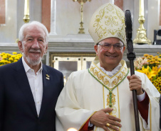 Piana participa da posse de Dom Paulo Alves Romão como bispo de Paranaguá, no Litoral