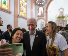 Piana participa da posse de Dom Paulo Alves Romão como bispo de Paranaguá, no Litoral