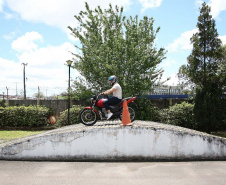 CNH para moto: exames práticos não terão mais rampa como obstáculo