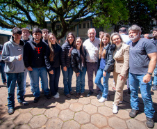 Governo do Estado entrega conversores de resíduos para 13 colégios agrícolas do Paraná