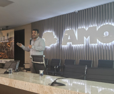 Lideranças reforçam importância da mobilização da Adapar no Oeste